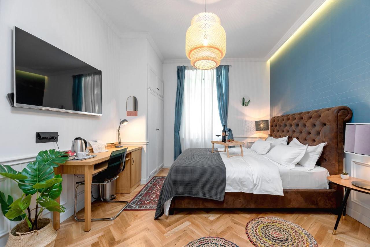 Evala Luxury Rooms With Pool And Garden Split Exterior foto