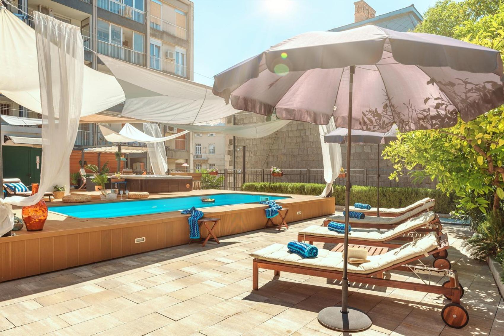 Evala Luxury Rooms With Pool And Garden Split Exterior foto