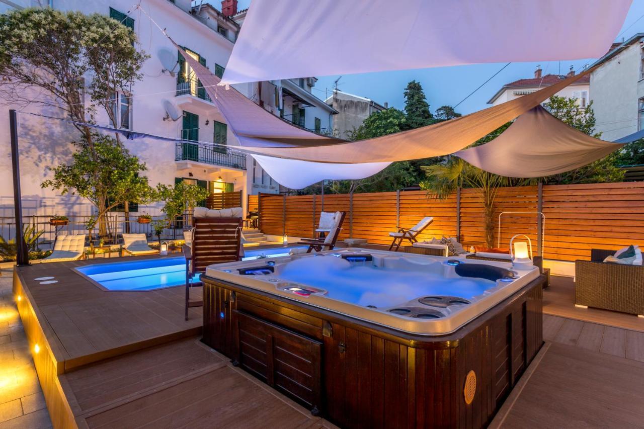 Evala Luxury Rooms With Pool And Garden Split Exterior foto